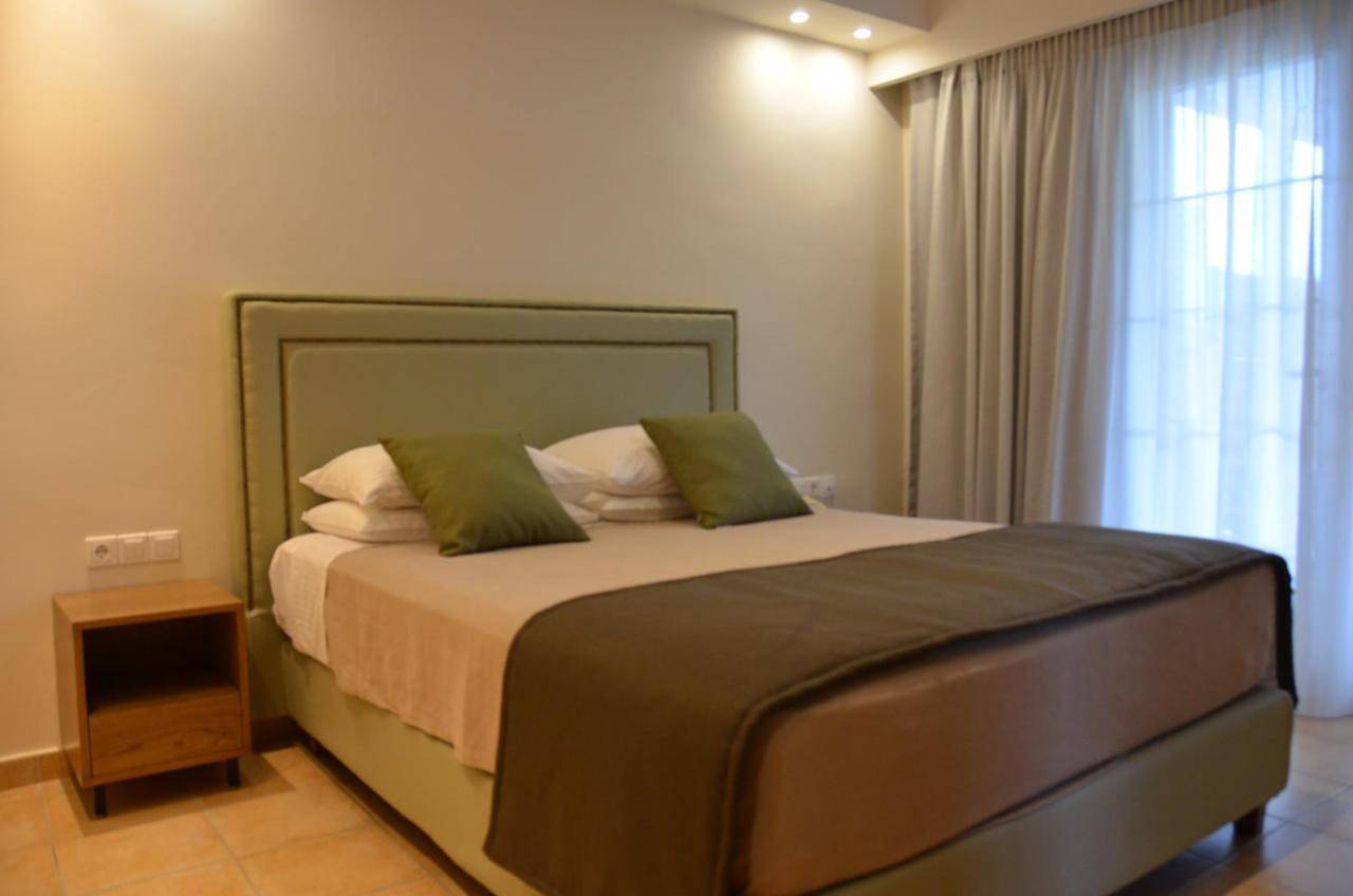 Odysseus Hotel in Paleokastritsa, Corfou