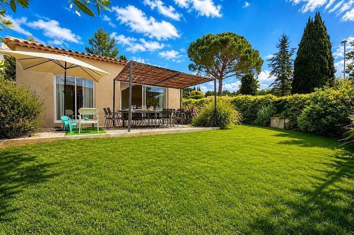 Villa pour 5 personnes, avec jardin et terrasse à La Colle-sur-Loup