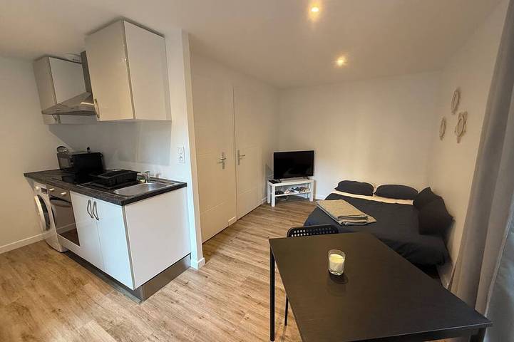 Gîte pour 2 personnes, avec terrasse dans Office De Tourisme De Belle Ile En Mer - 4