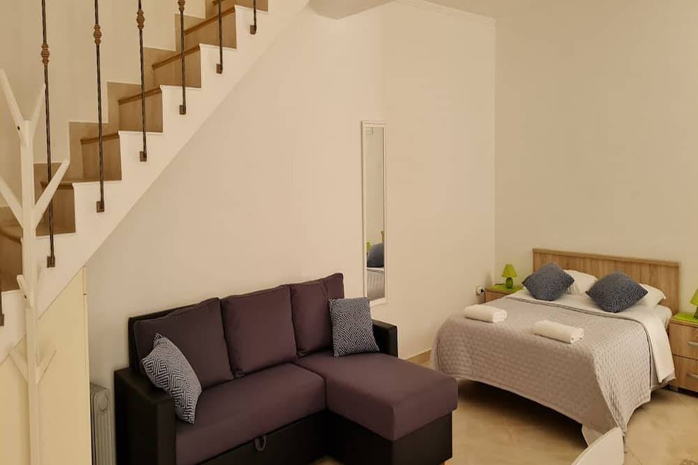 Holiday Home Mico with Swimming Pool in Drvenik, Makarska Riviera