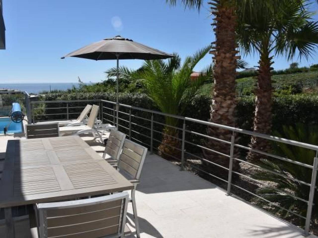 Moderne Villa mit privatem Pool und Meerblick in Atalaia, Distrito de Lisboa