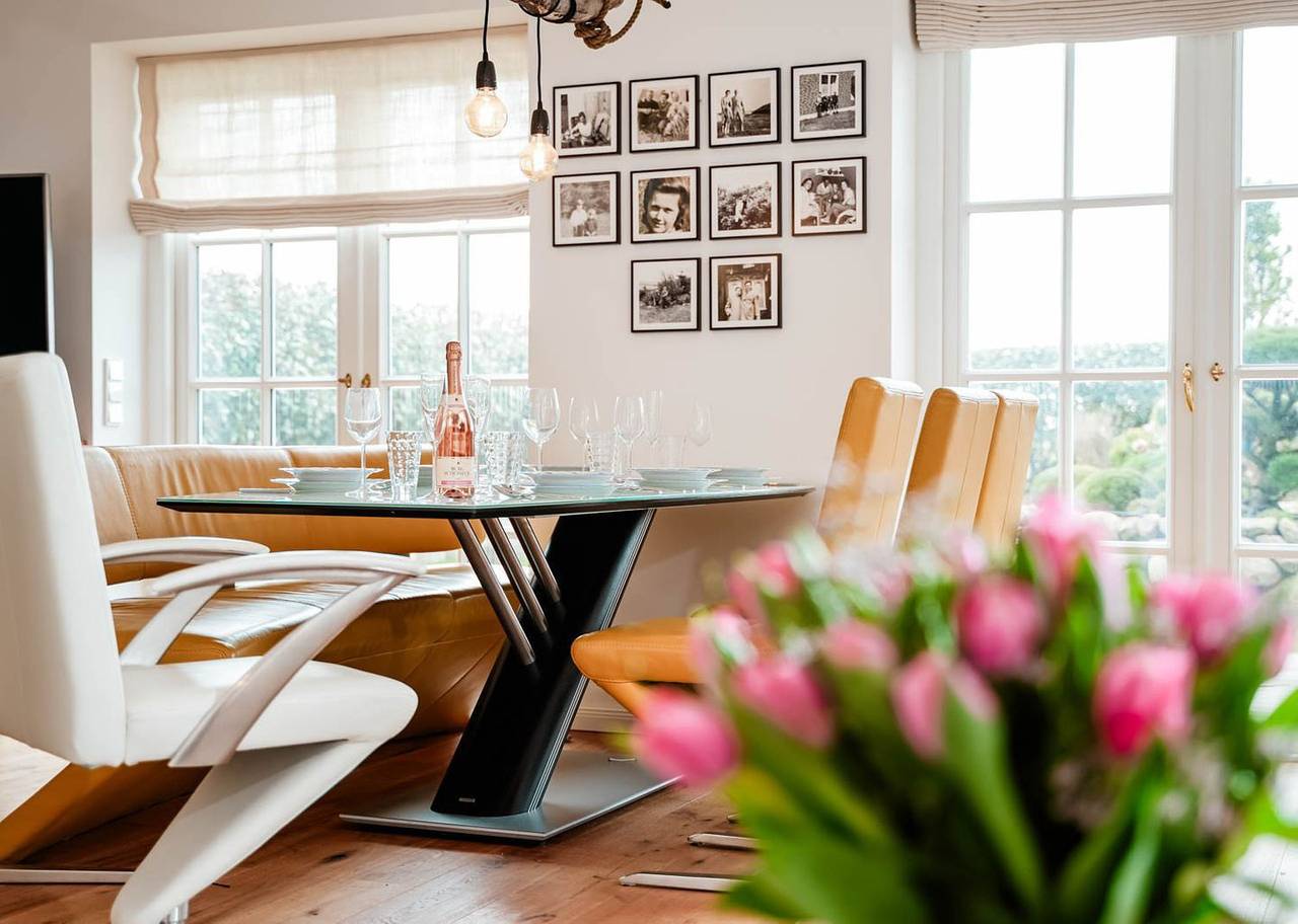 Ganze Wohnung, Moderne-helle-ruhige- in den Wiesen liegende Ferienwohnung auf Sylt Wenningstedt in Wenningstedt, Sylt