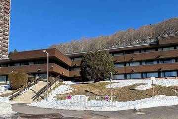 Gîte pour 2 personnes, avec balcon dans Office De Tourisme Super Besse