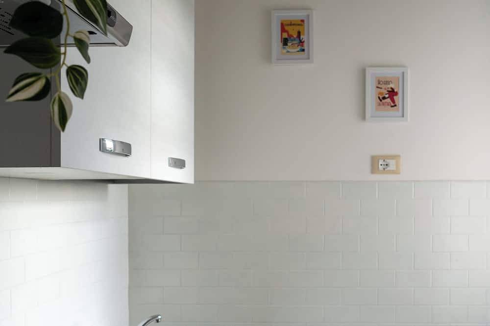 Geheel appartement, The salt window: the vacation home for you and your pet 300mt from the sea in Anzio, Provincie Rome
