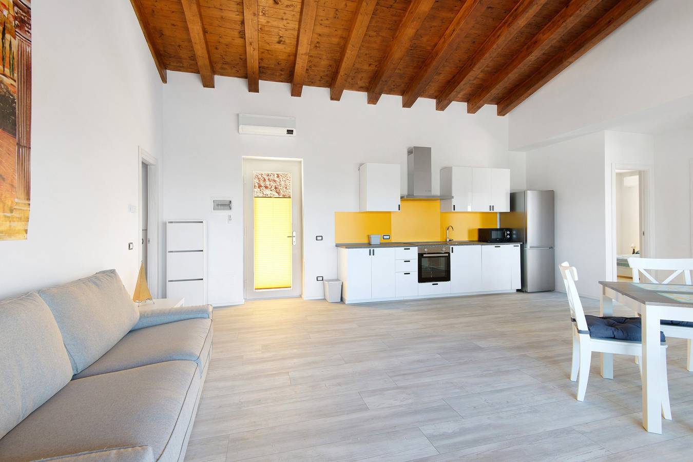 Ganze Wohnung, Casa „Adriana Trilocale“ mit Meerblick und Wlan in Lacona, Elba