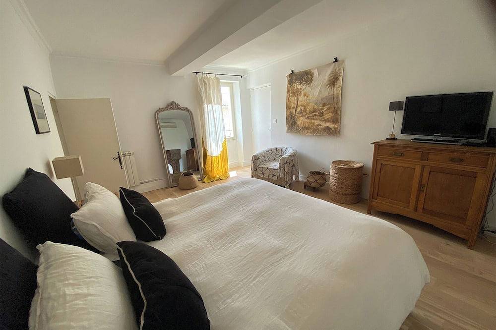 Casa Cycas - Charmante Maison de Village - Piscine chauffée Avignon (10 ') in Pujaut, Région de Nîmes