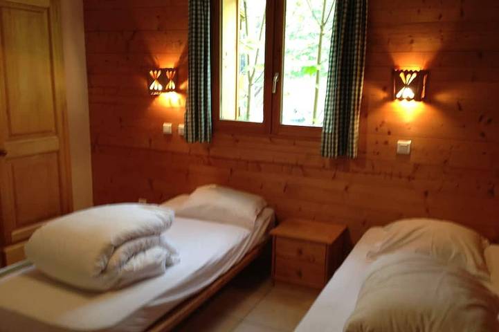Pretty family chalet in the village center in Morzine, Les Portes du Soleil