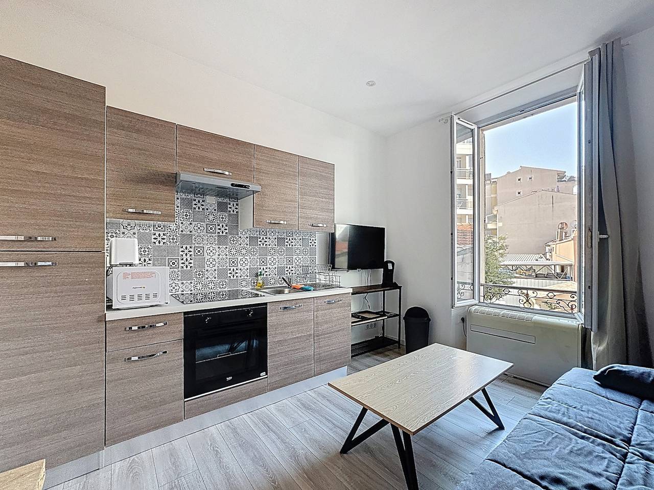 Hel lägenhet, Apartment 'Cannes La Bocca 2P Au Calme' with Wi-Fi and Air Conditioning in La Bocca, Cannes