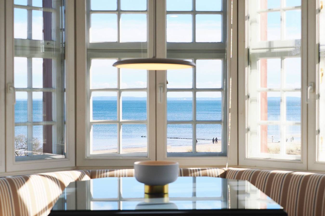 Ganze Wohnung, Ferienwohnung mit Erker in erstklassiger Strandlage und mit direktem Meerblick in Bansin, Heringsdorf