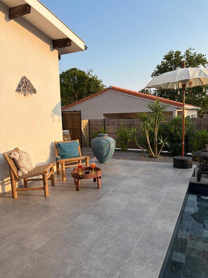 Location de vacances pour 2 personnes, avec sauna et terrasse ainsi que piscine et jacuzzi à Villefranche-de-Lauragais - 4