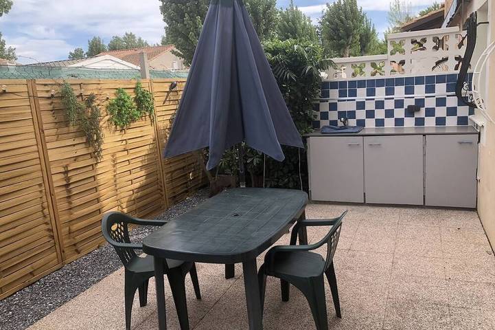 Villa für 4 Personen, mit Terrasse in Vias