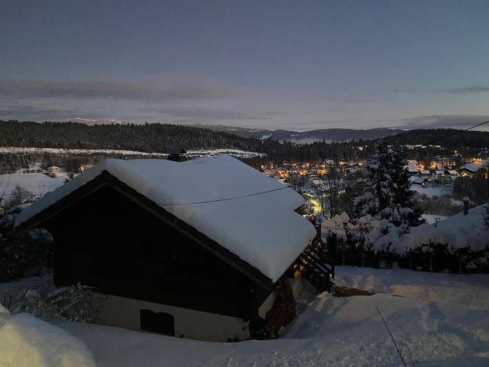 Chalet pour 4 personnes, avec vue et balcon