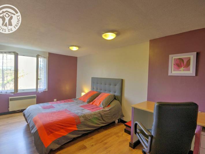 Gîte pour 2 personnes, avec piscine dans Parc Naturel Régional du Pilat - 3