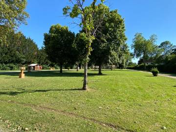 Camping voor 4 Personen in Athée, Dijon en omgeving, Afbeelding 4