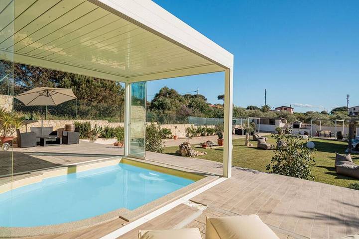 Ferienhaus für 3 Personen, mit Pool und Garten