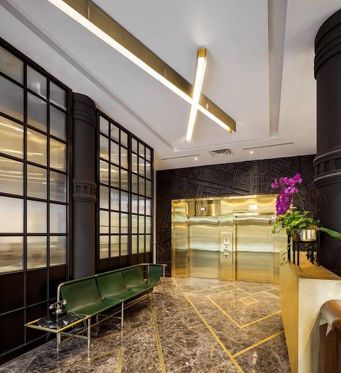 Hotel for 4 people in Toronto