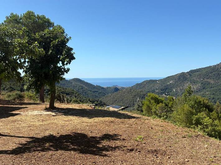 Location de vacances pour 6 personnes, avec jardin et vue à Tourrette-Levens - 2
