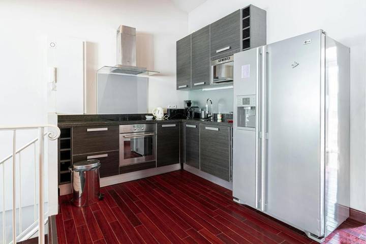 Gîte pour 4 personnes, avec terrasse dans Palais Des Festivals Et Des Congres - 4