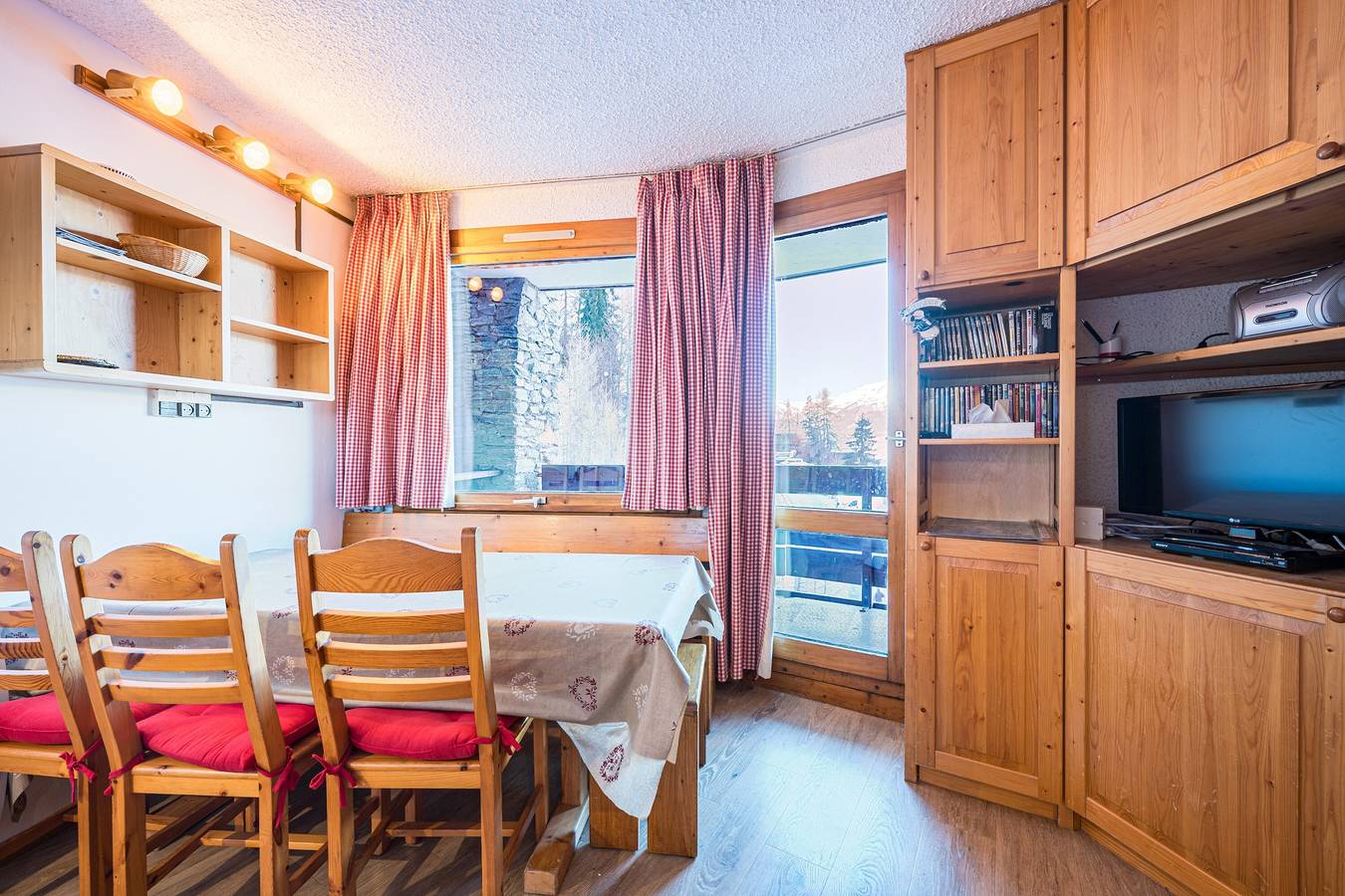 Appartement entier, Appartement 'Appartement 46 - Les Coches' avec vue sur la montagne in Bellentre, La Plagne-Tarentaise