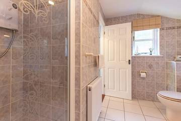 Log Cabin for 2 People in Looe, Cornwall, Photo 4