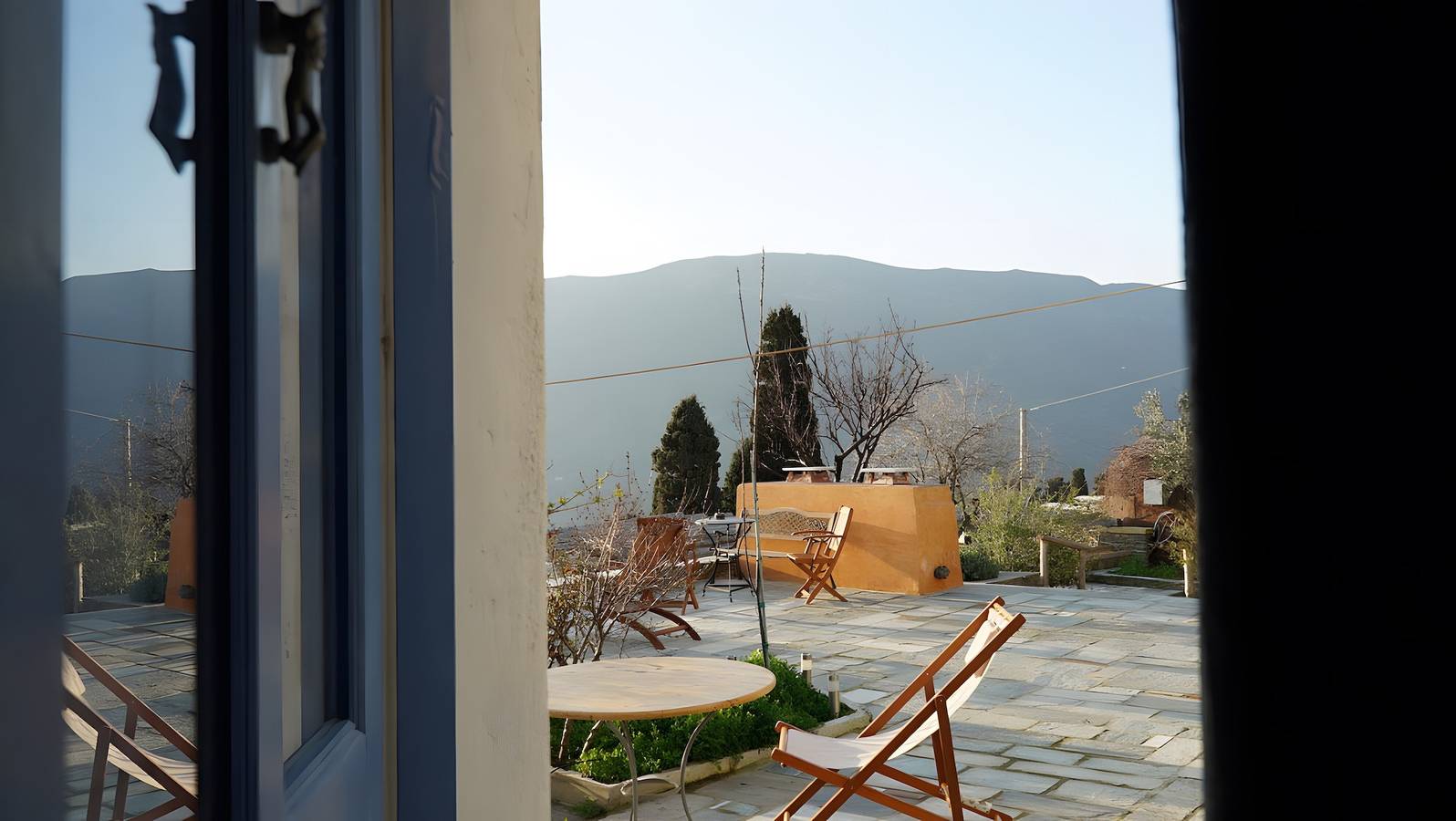 Casa Vacanze 'Alba Andros Studio' con Vista Mare, Wi-Fi e Aria Condizionata in Ipsila, Andros