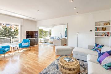 Villa for 10 Guests in Son Armadans, Palma, Picture 4