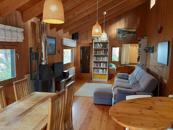 Casa de vacaciones para 5 personas, con vistas además de piscina y jardín, Se admiten mascotas - 1