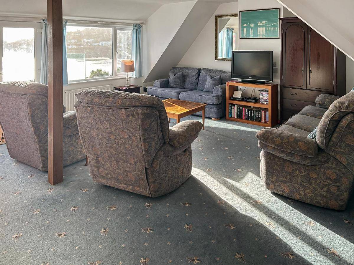 One-Bedroom Holiday Home in Coverack, Cornwall