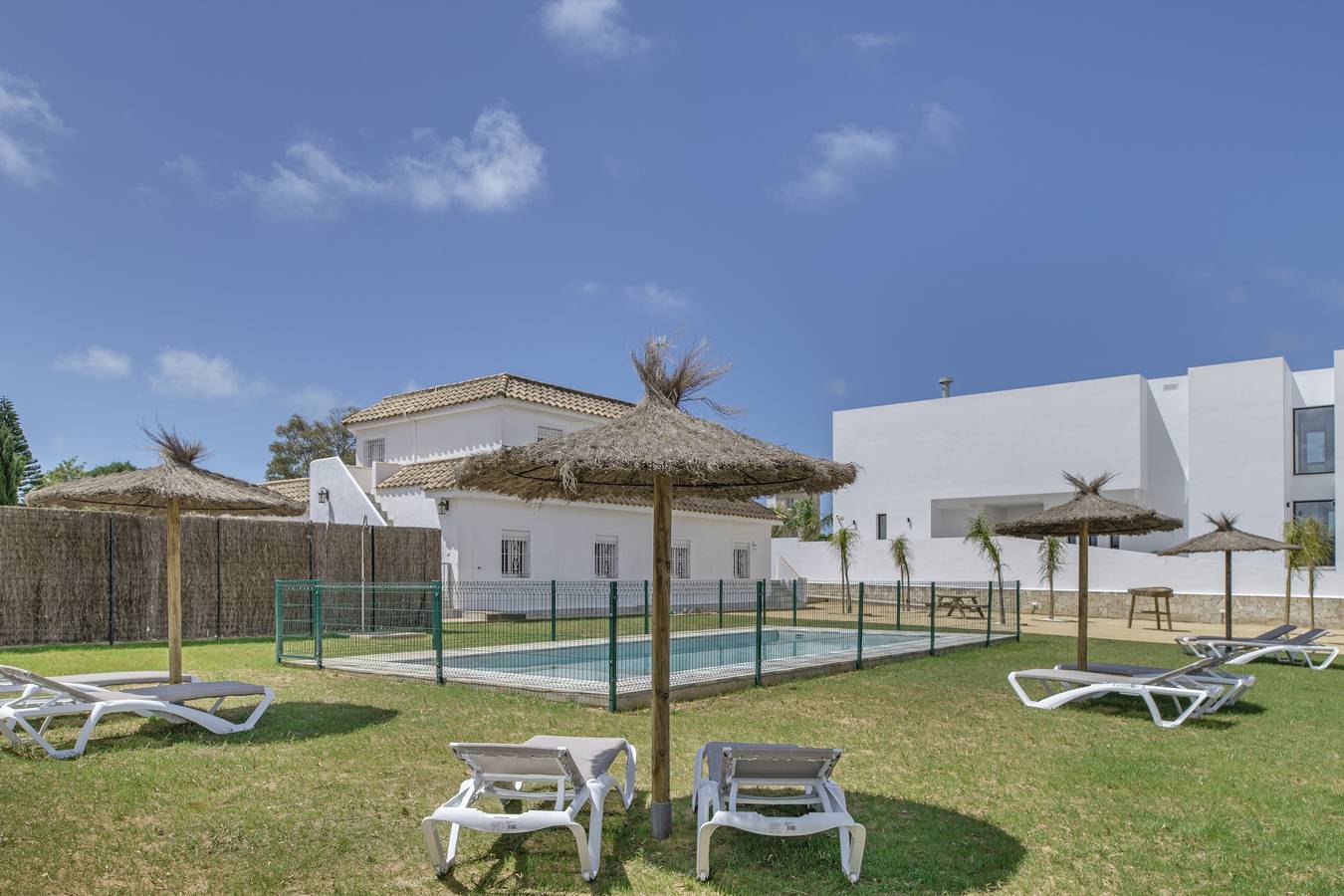 Apartamento entero, Casa Cristina - Acogedor Apartamento en Conil de la Frontera con Terraza in Conil de la Frontera, Costa de la Luz