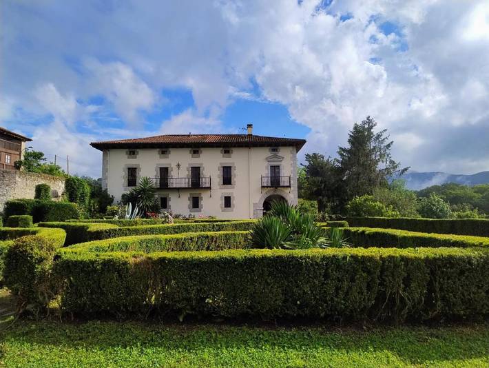 Casa rural para 3 personas, con Terraza y Jardín en el País Vasco - 4