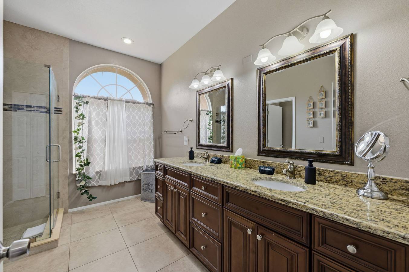 Heated Pool   Game Room   Outdoor Fun   Sleeps 6 in Tampa Bay