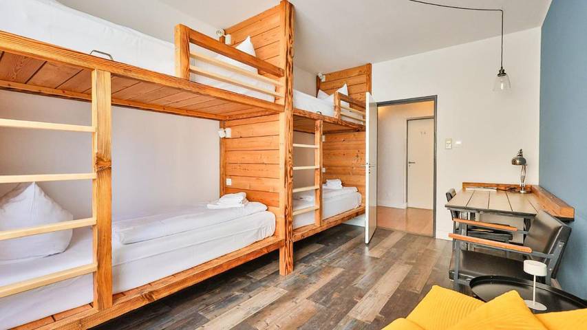 Ferienwohnung für 8 Personen, mit Ausblick und Balkon in Karlsruhe - 4