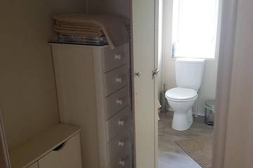 Holiday Home for 6 People in Hastings, High Weald, Photo 2