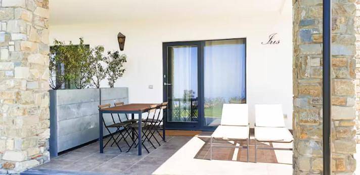 Grazioso Bungalow Acciaroli, Italia in San Mauro Cilento, Cilento Coast