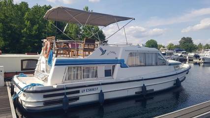 Bateau pour 4 personnes, avec vue et terrasse, animaux acceptés dans Côte-d'Or