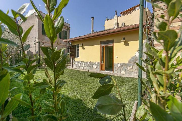 Maison de vacances pour 2 personnes, avec jardin, animaux acceptés