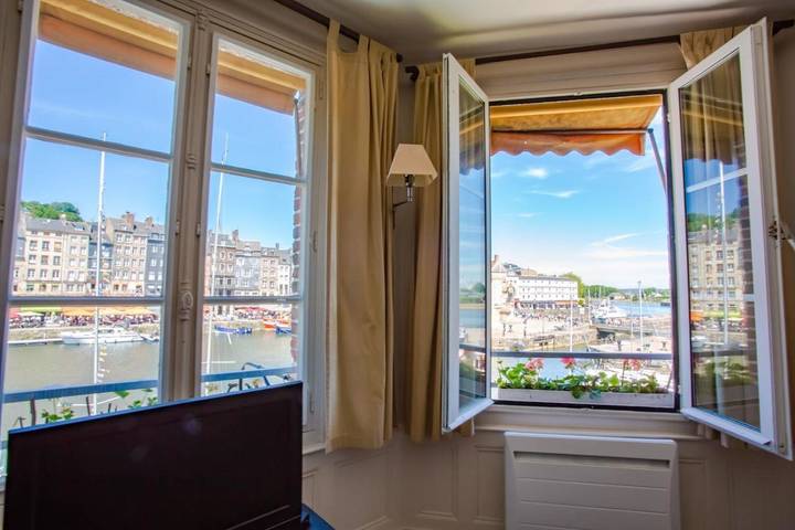 Gîte pour 4 personnes, avec vue et jardin dans Port De Honfleur - 3