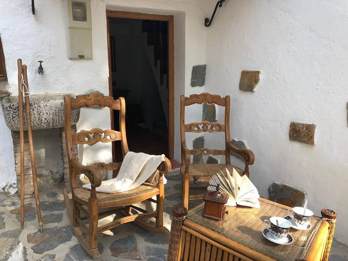 Casa rural para 6 personas, con jardín, Se admiten mascotas en Priego de Córdoba - 2