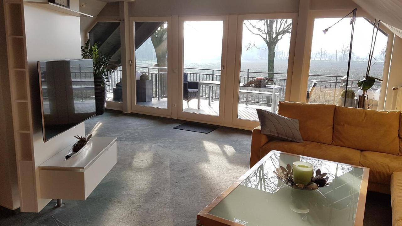 Ganze Wohnung, Große Ferienwohnung, auf Bauernhof mit Ponys und Pferden, ländlich und ruhig, Nähe Dümmer See in Holdorf, Oldenburger Münsterland