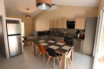 Gîte pour 5 personnes, avec jardin à Saint-Privat