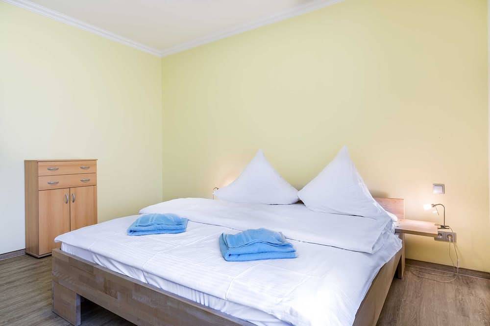 Ganze Wohnung, (2) Barbara, 3- Raum Fewo, rollstuhlgerecht, Eg - Ostseeferienhaus in Pepelow, Salzhaff