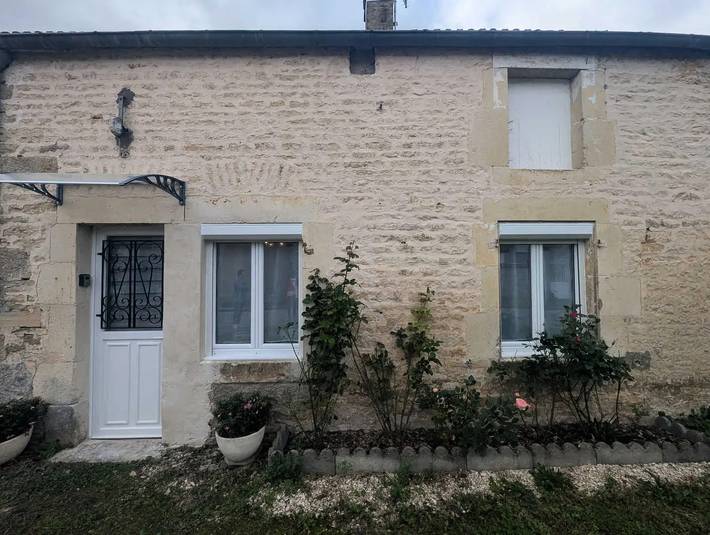 Gîte pour 2 personnes, avec Jardin dans Châteauvillain