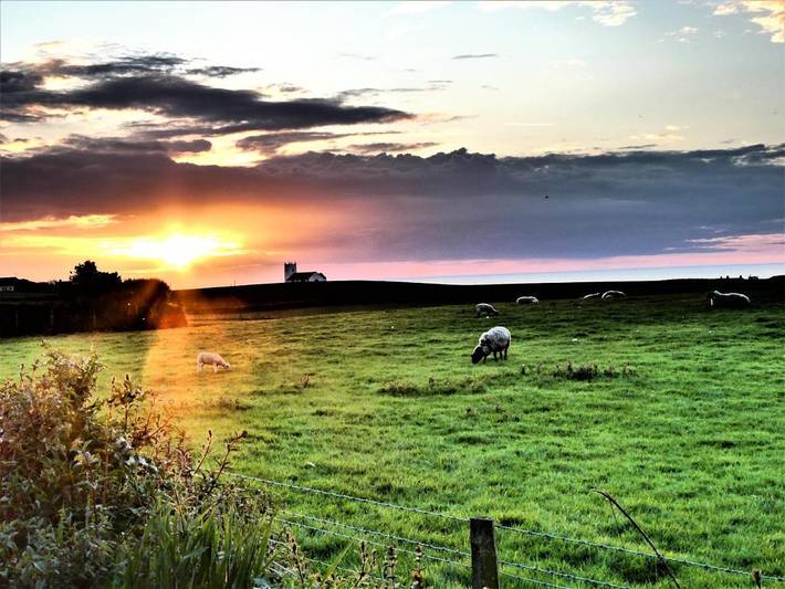 Location de vacances pour 6 personnes, avec jardin et vue à Ballintoy - 2