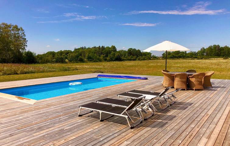 Ferienhaus für 13 Personen, mit Pool und Sauna sowie Terrasse und Garten auf Öland - 4