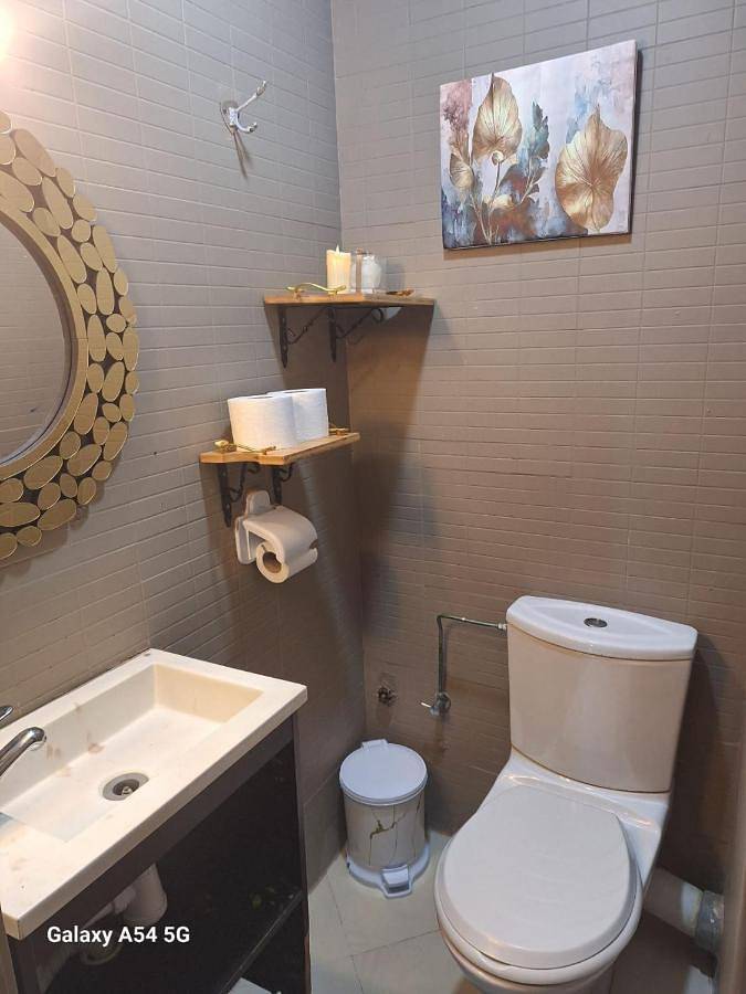 Gîte pour 7 personnes, avec piscine ainsi que vue et terrasse, animaux acceptés dans Mansouria - 3