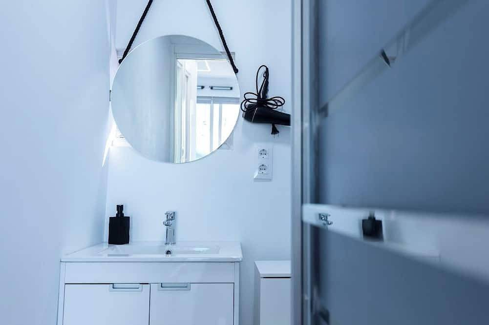 Floating apartment in the nautical Vigo ferry dock Cies Islands and Cangas in Vigo, Rías Baixas