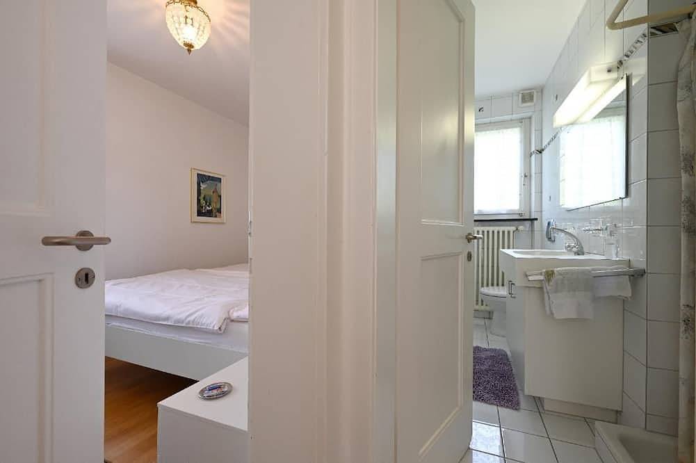 Ganze Wohnung, Haus Stirnemann/ Wohnung H-2 in Weggis, Vierwaldstättersee