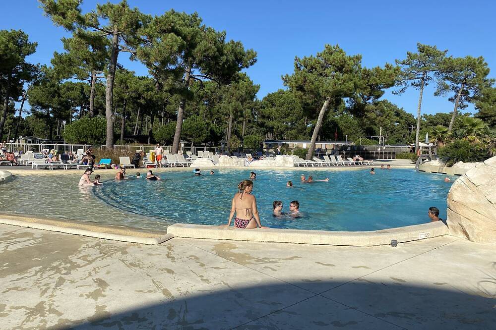 Mobil Home Premium Camping club 5* Montalivet in Vendays-Montalivet, Lesparre-Médoc region