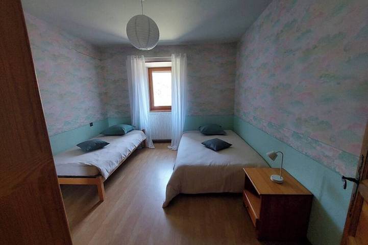 Spacieuse maison en pierre, nichée dans un petit hameau in Saint-Pierre-de-Colombier, Parc naturel régional des Monts d'Ardèche