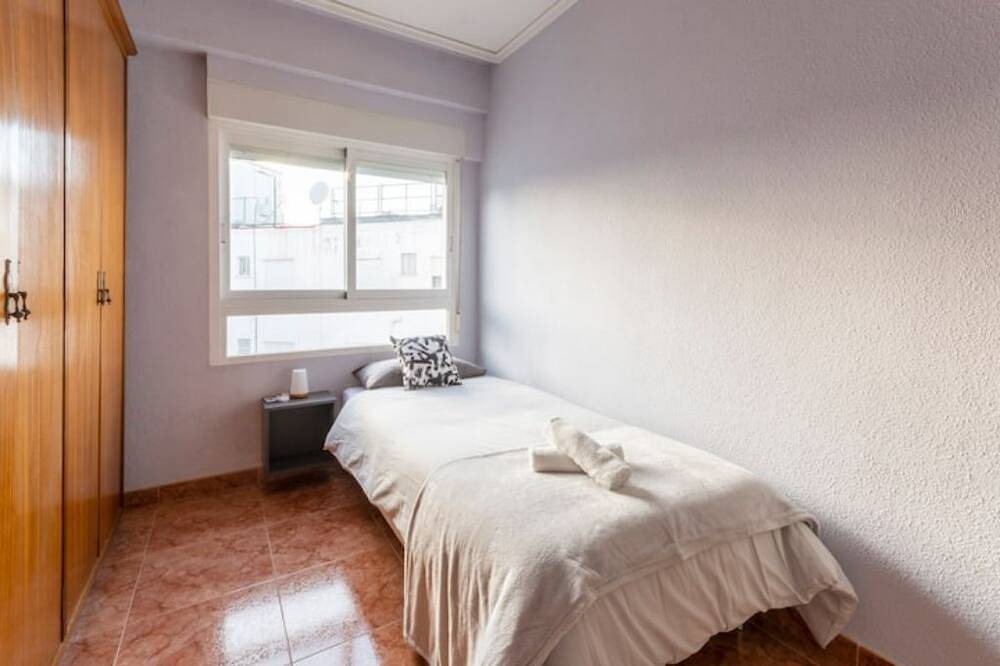 Entire apartment, Warm and comfort apartment very close of th  e center of Gandia and beach. Peace in Gandia, Costa de Valencia
